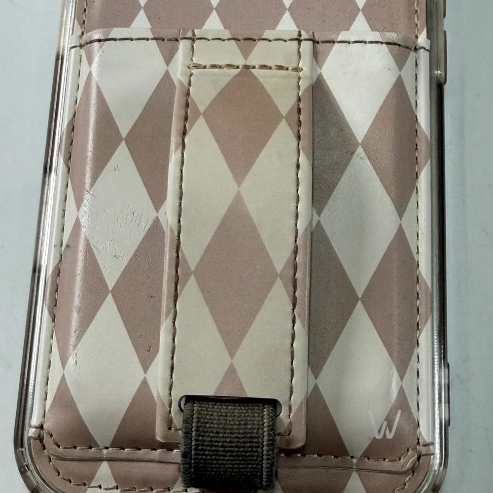 WALLI iPhone 16 Pro Case Tan Cream Diamond Print Finger Strap Card Holder